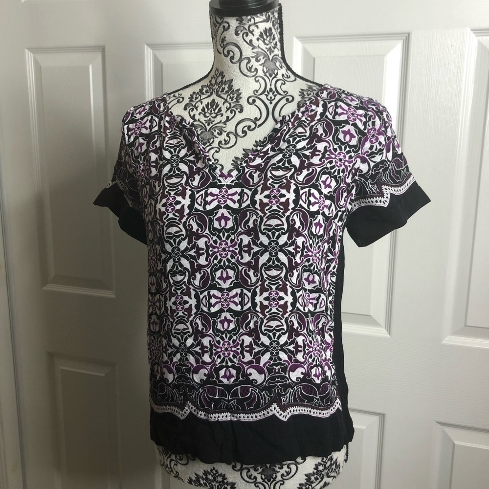 White House Black Market Black Purple V Neck Blouse 2